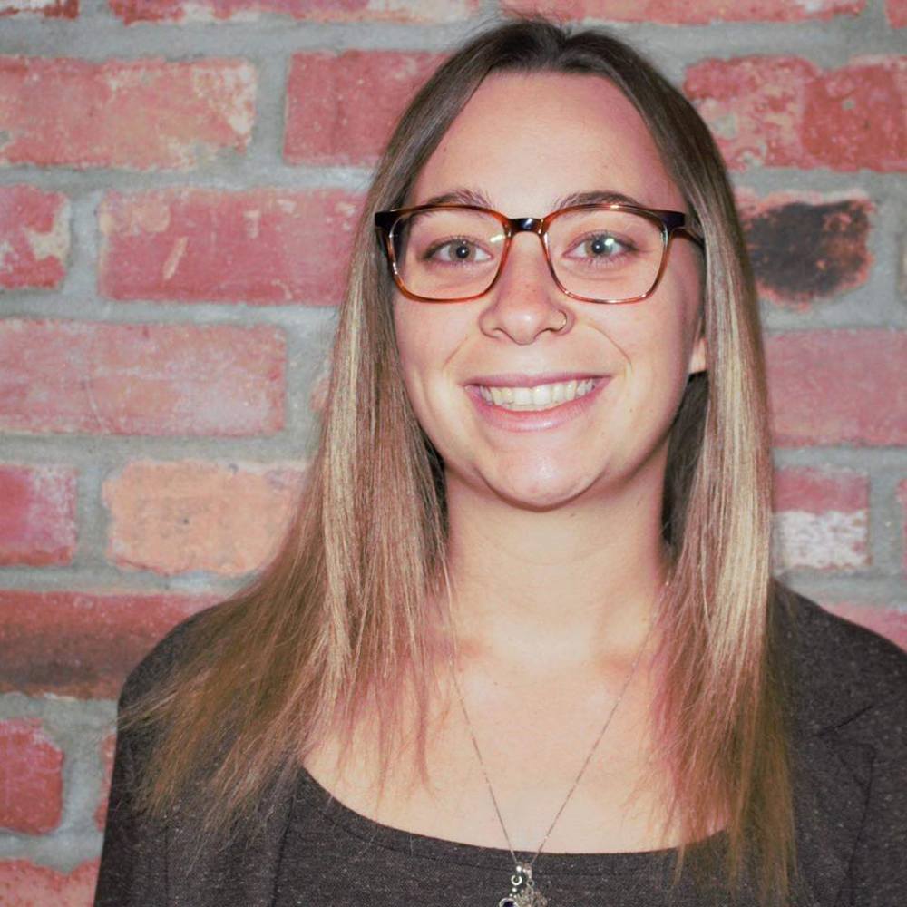 Meet your Posher, Harmony